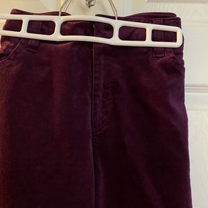 Ann Taylor curvy 12 mauve pants. Soft and stretchy, very comfortable, worn once.